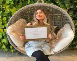 She holds a certificate of working in Aesthetics and Cosmetics.